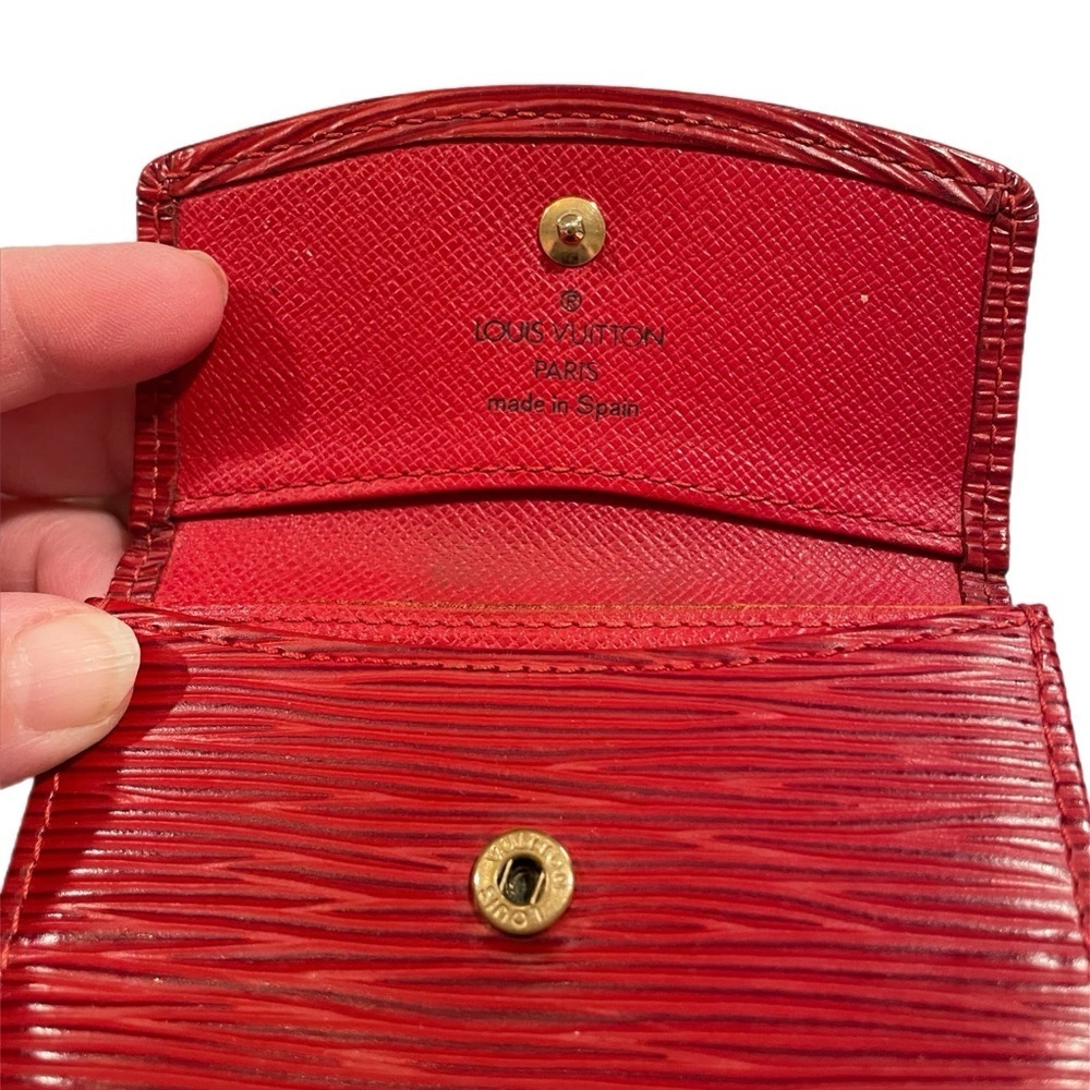 Louis Vuitton Authentic Vintage Epi Leather wallet card holder in red. 4x3 WLT - Picture 4 of 11
